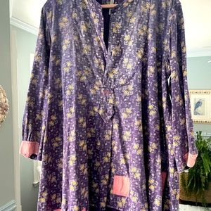 Magnolia Pearl Tunic Top in Summit Print